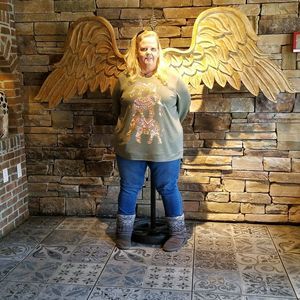 Meet your Posher, Denise